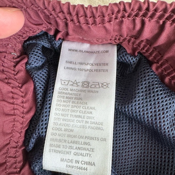 Islandhaze Burgundy Men's Swim Trunks - Size L - Picture 3 of 8